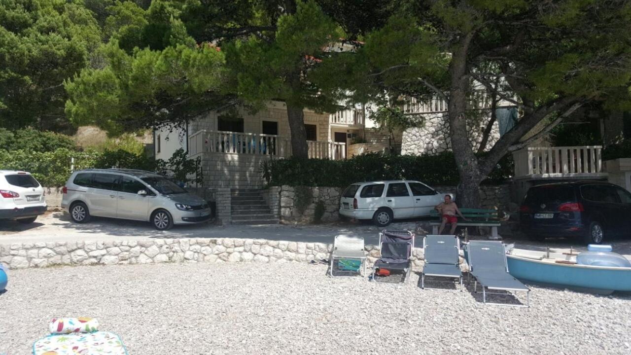 Apartments By The Sea Brela, Makarska - 11821 Zewnętrze zdjęcie