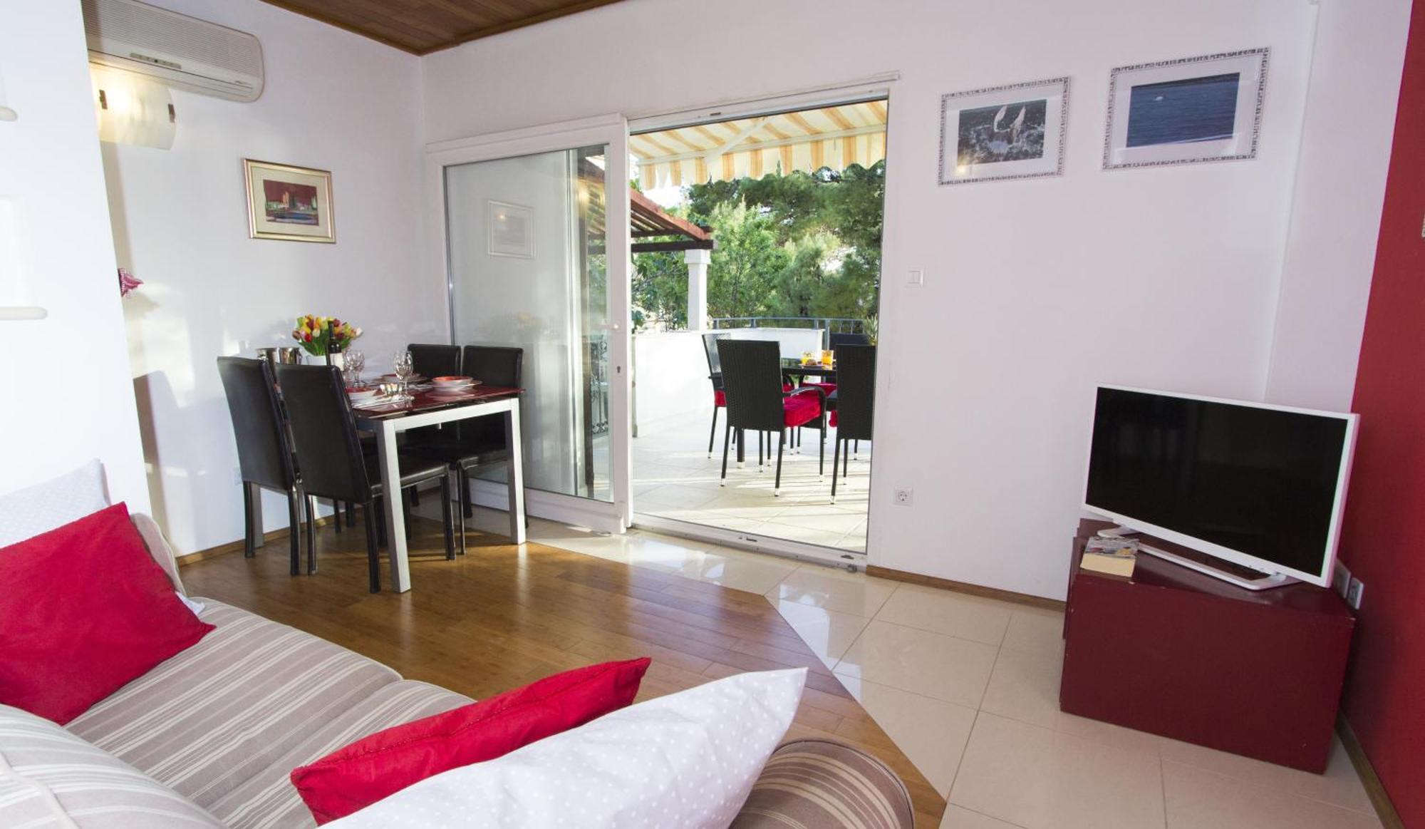 Apartments By The Sea Brela, Makarska - 11821 Pokój zdjęcie